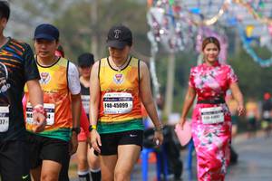 BIB: 45099
                            <button type="button" onclick="openModal(9899759)" class="btn btn-primary btn-sm float-right btn-popup" data-toggle="modal" data-target=".modal-high-quality">
                        <i class="fas fa-shopping-cart"></i> Add to Cart
                    </button>
                                            <button type="button" onclick="isThisMe(9899759, true)" class="btn btn-success btn-sm float-right btn-popup btn-isme hidden" data-toggle="tooltip" data-placement="bottom" title="นี่คือรูปของคุณใช่ไหม คลิกที่นี่เพื่อเอาเข้าอัลบั้ม">
                        <i class="fas fa-plus"></i> Add to album
                    </button>
                    <button type="button" onclick="isThisMe(9899759, false)" class="btn btn-warning btn-sm float-right btn-popup btn-isnotme hidden">
                        <i class="fas fa-ban"></i> Remove from album
                    </button>